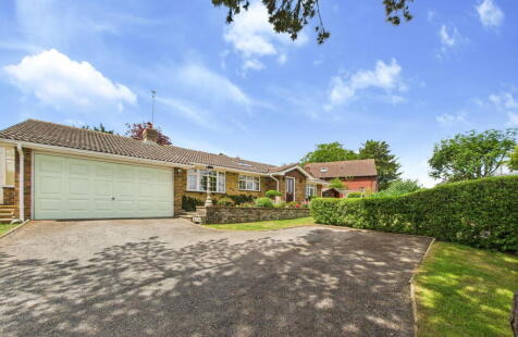 Mill Lane, High Salvington, Worthing BN13 3DE