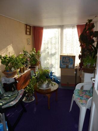 GARDEN ROOM
