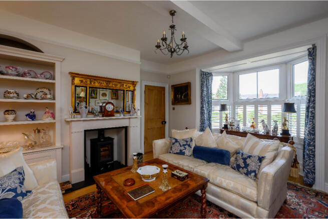 4 bed Detached for sale Image 10