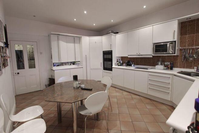 Dining Kitchen