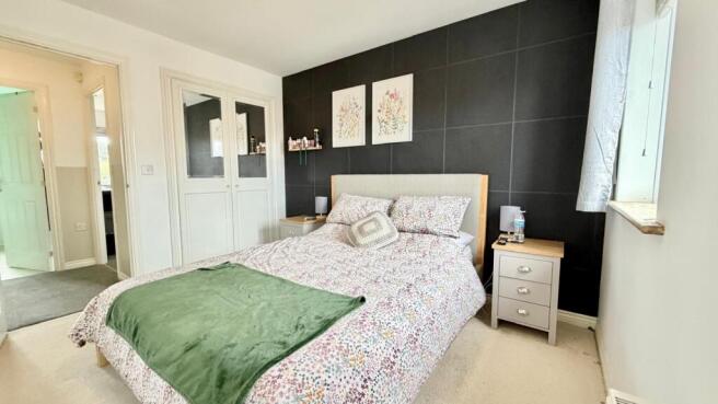 2 bed Terraced for sale Image 6