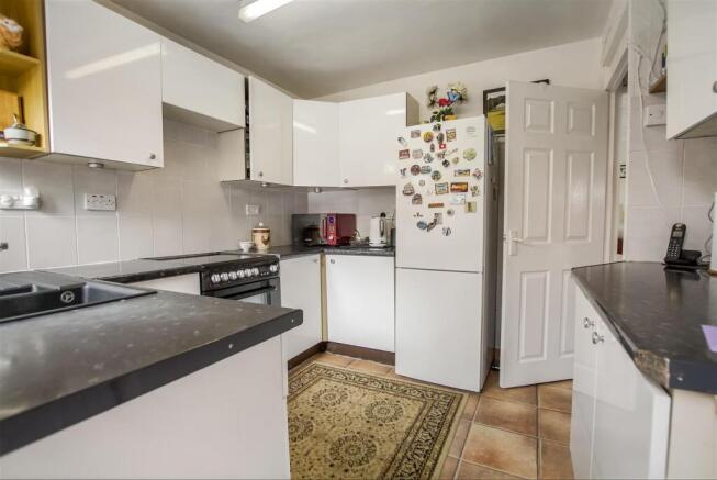 2 bed Semi-Detached Bungalow for sale Image 5
