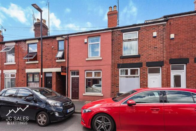 2 bed House for sale Image 11