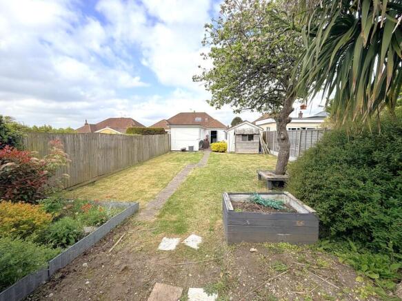Enfield Avenue photo 4