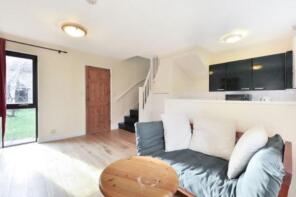 15, Reveley Square, London SE16 6HS
