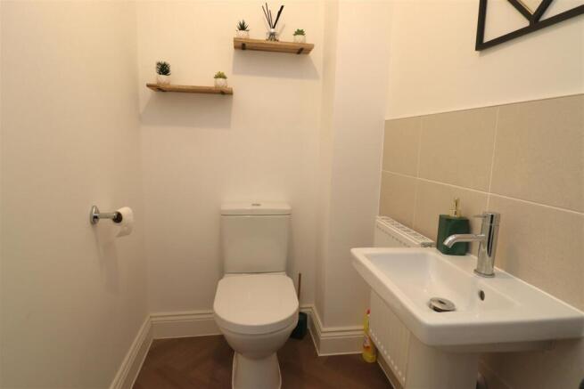 3 bed Detached for sale Image 12