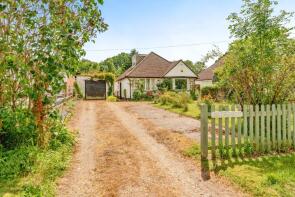 Evergreen, Kings Cross Lane, South Nutfield RH1 5NS