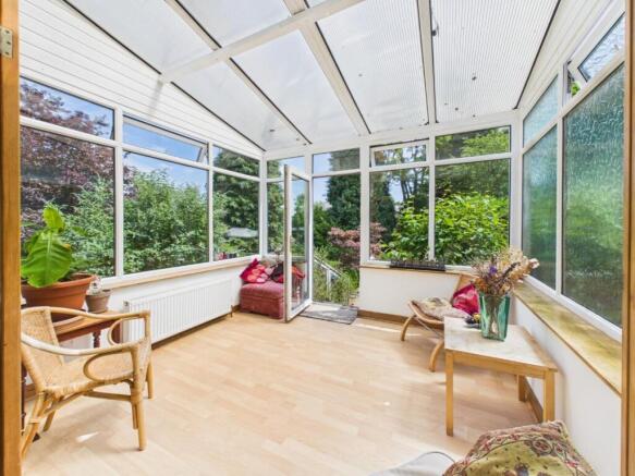 3 bed Semi-Detached for sale Image 7