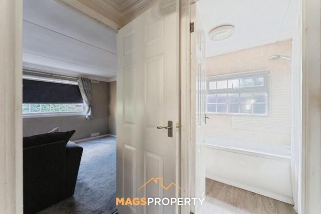 Orchard Park, Elton, Chester photo 5