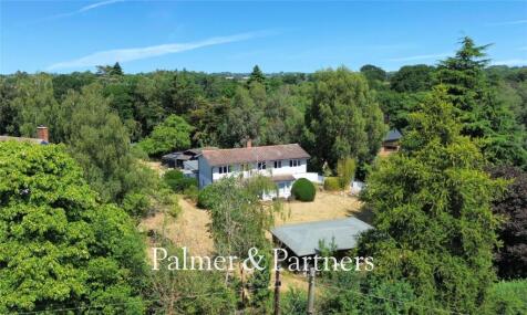 Fishponds Lane, Holbrook, Ipswich, Suffolk, IP9