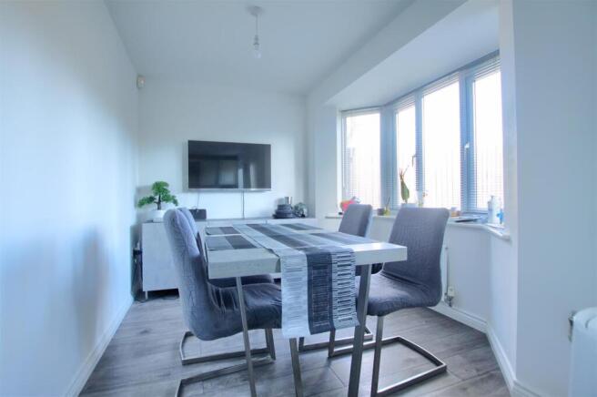 3 bed End of Terrace for sale Image 5