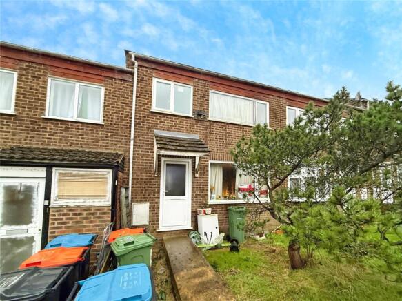 3-bed terraced on Lanner Walk, Eaglestone, Milton Keynes, £190,000