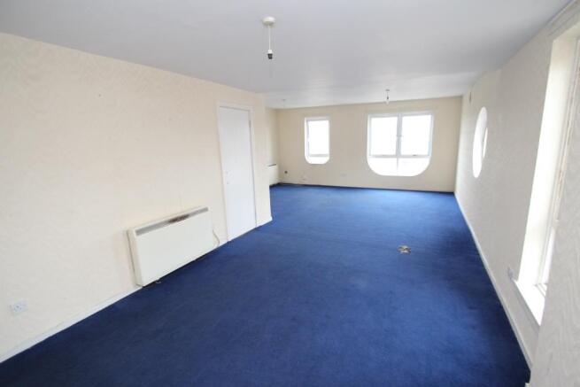 Lounge / dining room