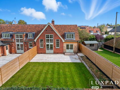 School Lodge, Raydon, Ipswich, IP7 5LH