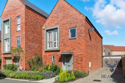 Samuel Parish Link, Beaulieu Park, CM1 6