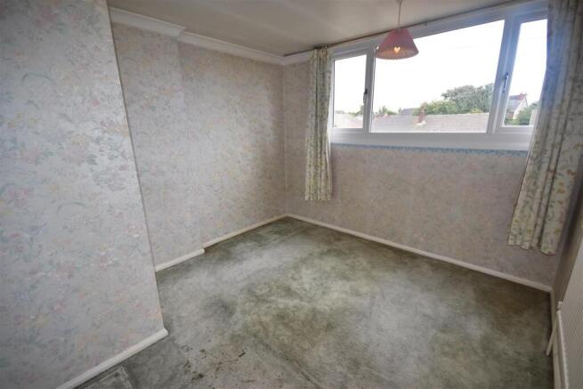 3 bed Semi-Detached for sale Image 7