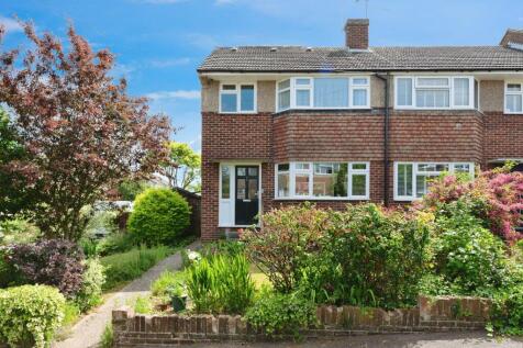 Laburnum Drive, Chelmsford, CM2