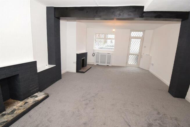 Open Plan Lounge + Dining Room