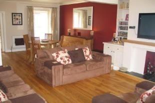 Sitting/Dining Room