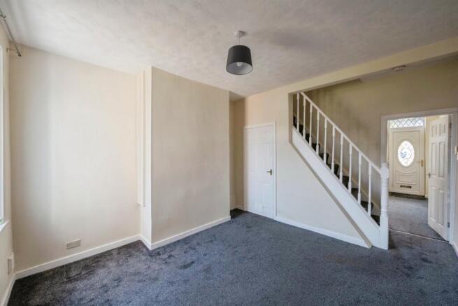 2 bed Semi-Detached for sale Image 6