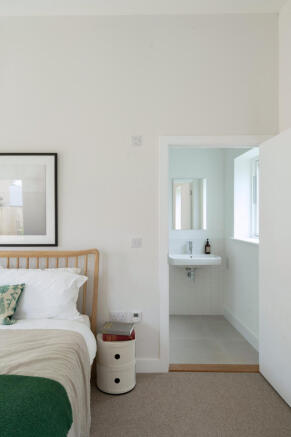 241098 - H05-THORNBOROUGH-PARK-67.jpg