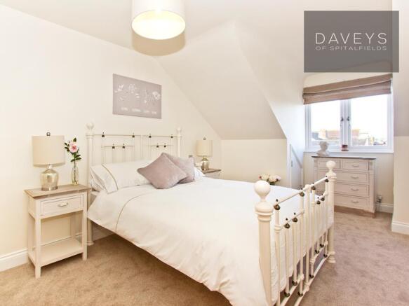 34NORTON-bed1.jpg