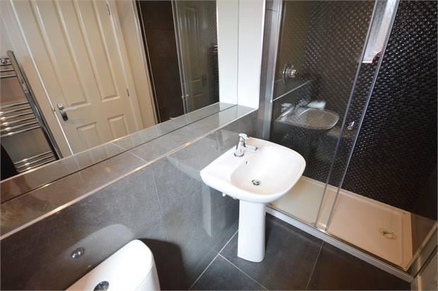 Master En-suite