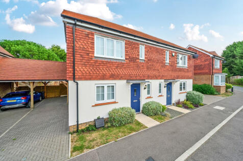 Damson Drive, Halstead, Sevenoaks, Kent, TN14