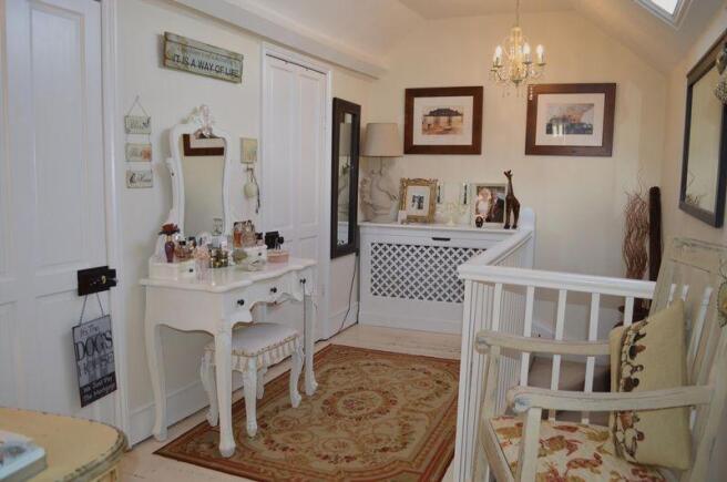 DRESSING ROOM