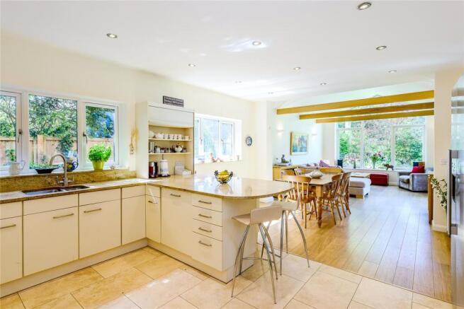 Kitchen/Dining Room