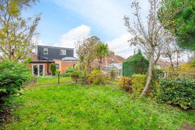 3 bed Bungalow for sale Image 4