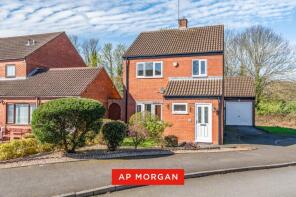 56, Barlich Way, Redditch B98 7JP
