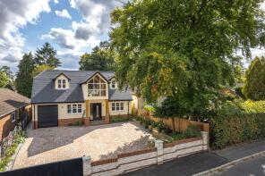 4, Florence Road, Fleet GU52 6LF