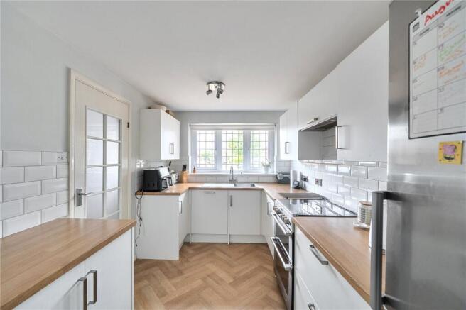 Shepherds Way, Nursling, Southampton, Hampshire, SO16 photo 4
