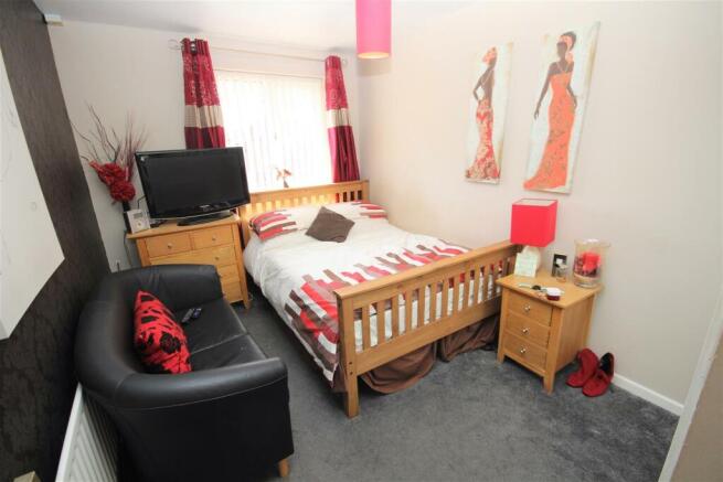 bed 4.jpg