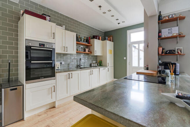 Open Plan Dining Kitchen 