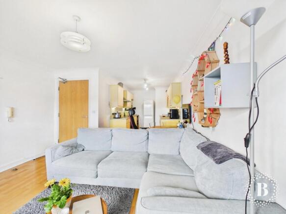 1 bed Flat for sale Image 8