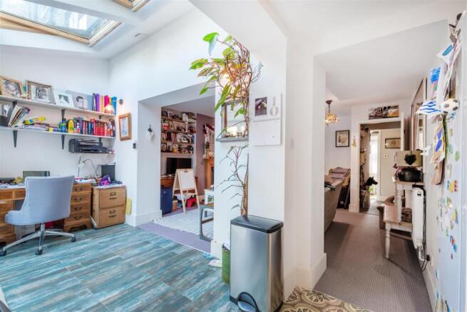 3a Maley Road, SE27 9BY-6.jpg