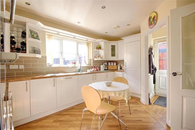 Kitchen/Breakfast Ro