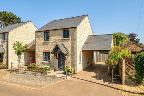 Peartree House, Seaton Road, Glaston