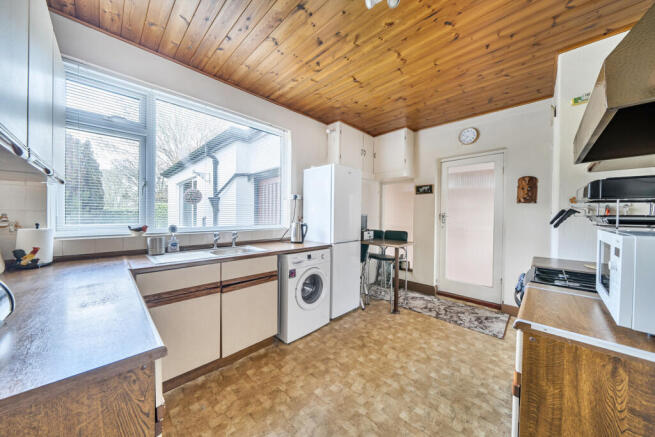 1436482-7-69ca54a...