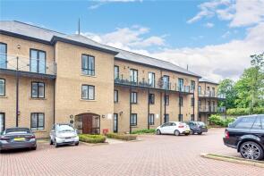 Flat 16, Davis House, Huguenot Drive, Enfield N13 5DQ