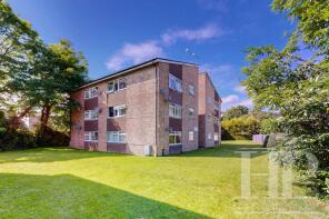 21, Hayling Court, Broadfield, Crawley RH11 9HE