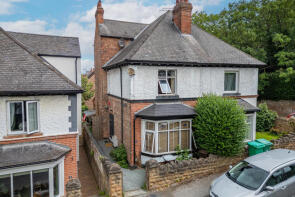 Ground Floor Flat, 3, Thorncliffe Rise, Nottingham NG3 5BS