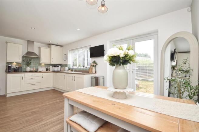 Kitchen / Diner