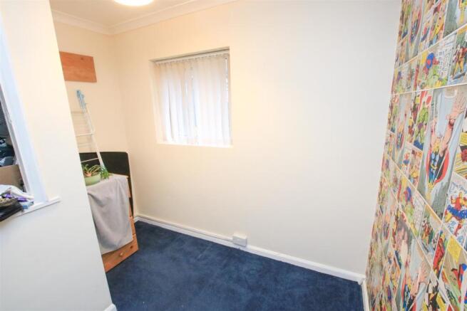 BEDROOM 3