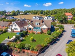 Oaklands, Alexandra Road, Crediton EX17 2DH