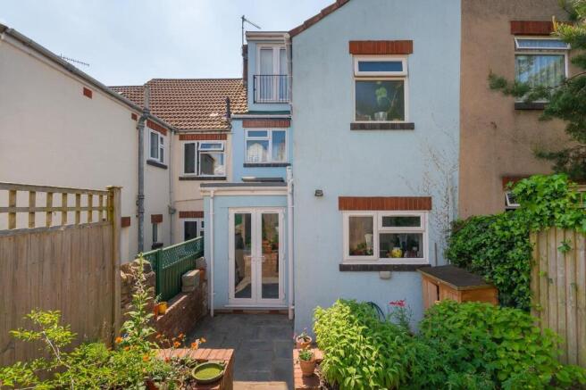 5U6PHSE - Garden A.jpg