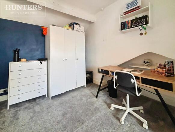3 bed Terraced for sale Image 12