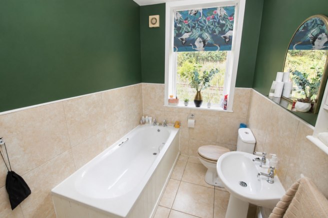 3 bed End of Terrace for sale Image 9